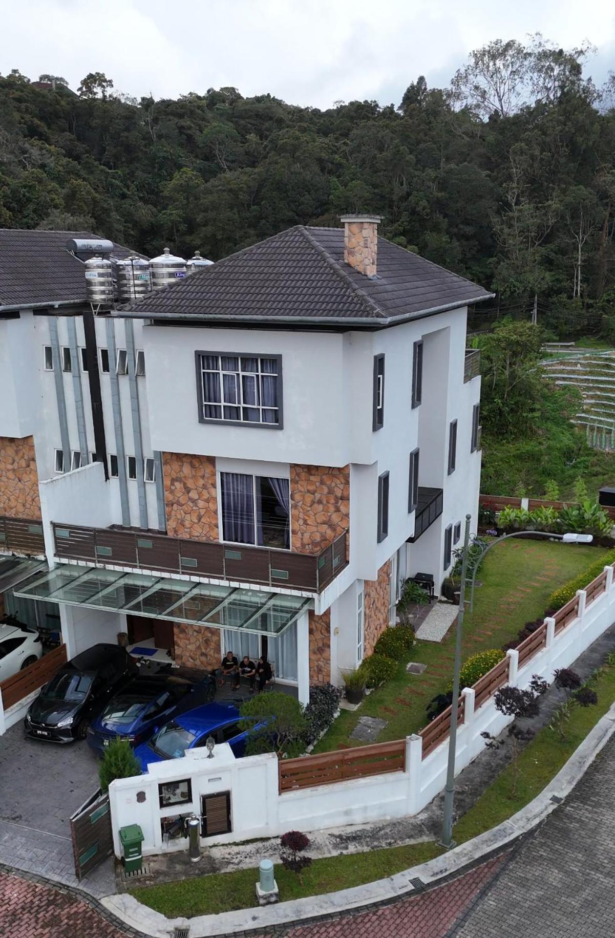 Zinnia Residence Tanah Rata キャメロンハイランド エクステリア 写真